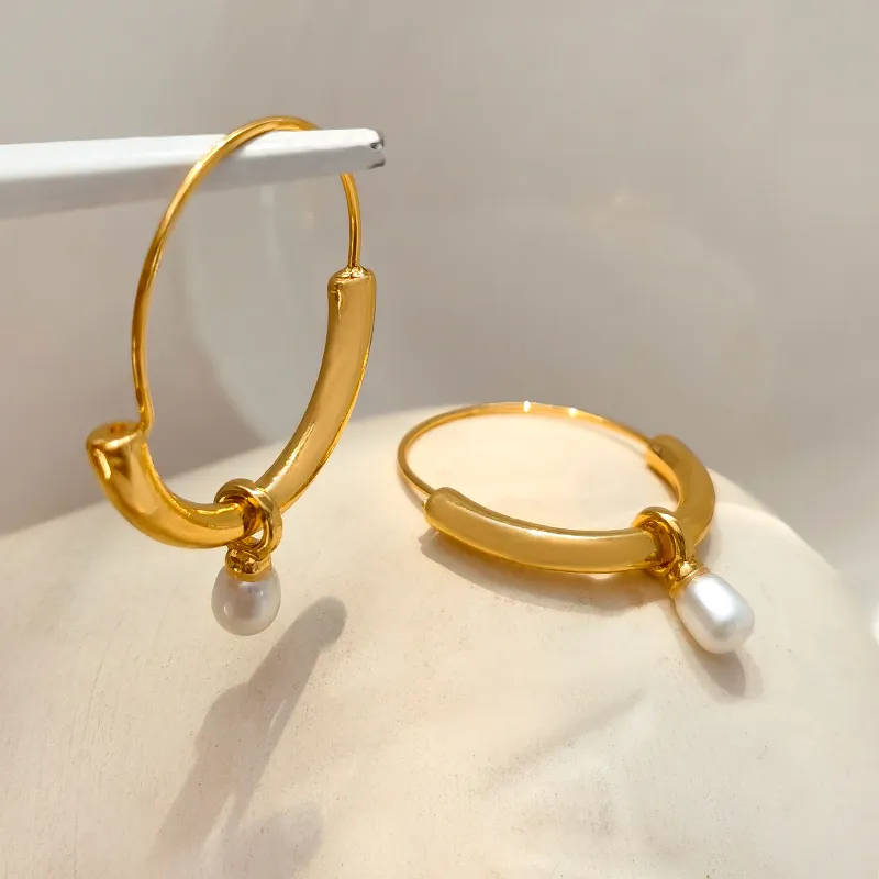 Boucles d'oreilles vintage en or et argent avec perles
