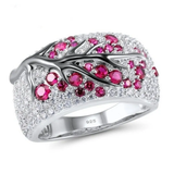 Bague vintage en argent incrustée de zircone violette