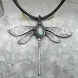 Collier vintage libellule