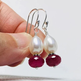 Boucles d'oreilles vintage en cristal rouge et perles