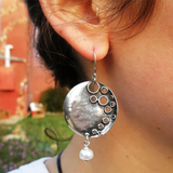 Boucles d'oreilles vintage en perles creuses arrondies