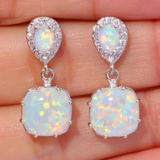 Boucles d'oreilles vintage en opale blanche et zircone