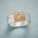 Bague vintage en argent avec fils dorés