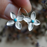Boucles d'oreilles vintage en pierre bleue et fleur