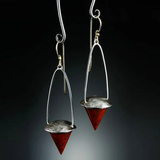 Boucles d'oreilles pendantes vintage rouges