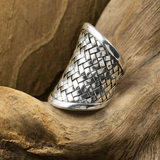 Bague vintage en maille argentée