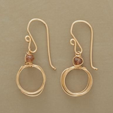Boucles d'oreilles pendantes vintage en fil d'or