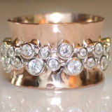 Bague vintage avec zircone et rose