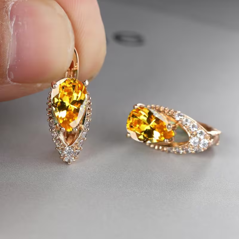 Goutte Élégante™ | Boucles d'oreilles en matière précieuse