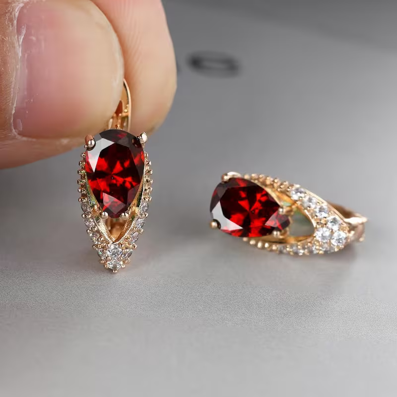 Goutte Élégante™ | Boucles d'oreilles en matière précieuse