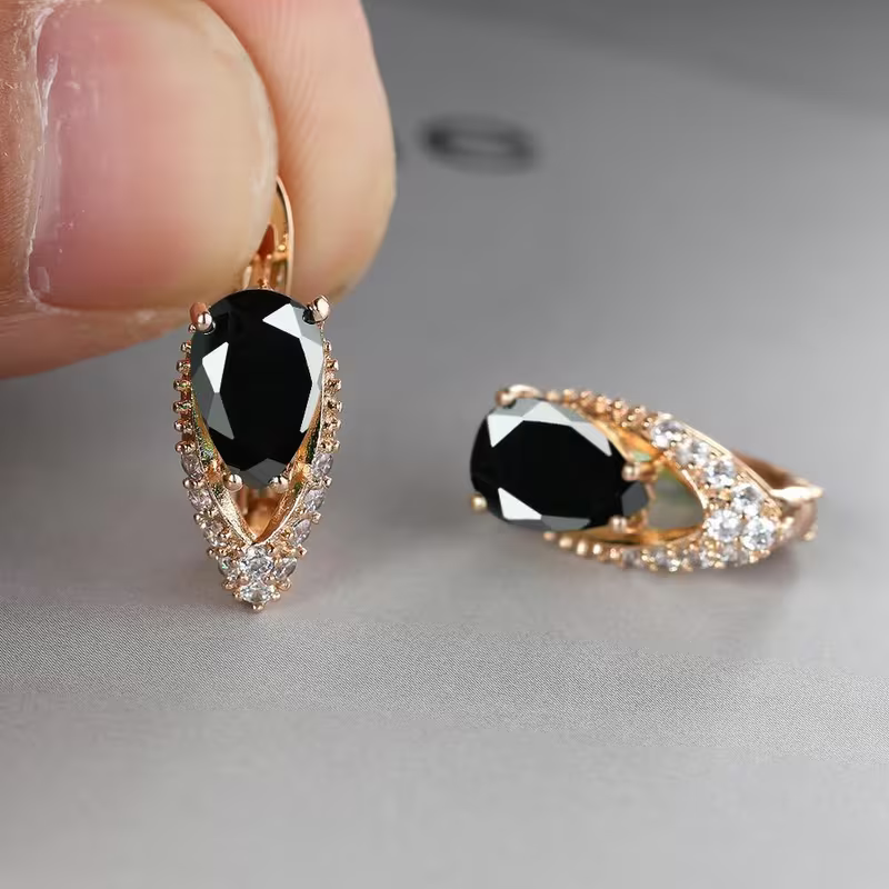 Goutte Élégante™ | Boucles d'oreilles en matière précieuse