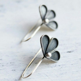 Boucles d'oreilles vintage lotus noir