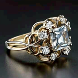 Bague vintage brillante à zircone en couches