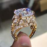 Bague dorée avec verre vintage