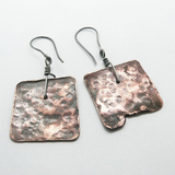 Boucles d'oreilles vintage carrées délavées