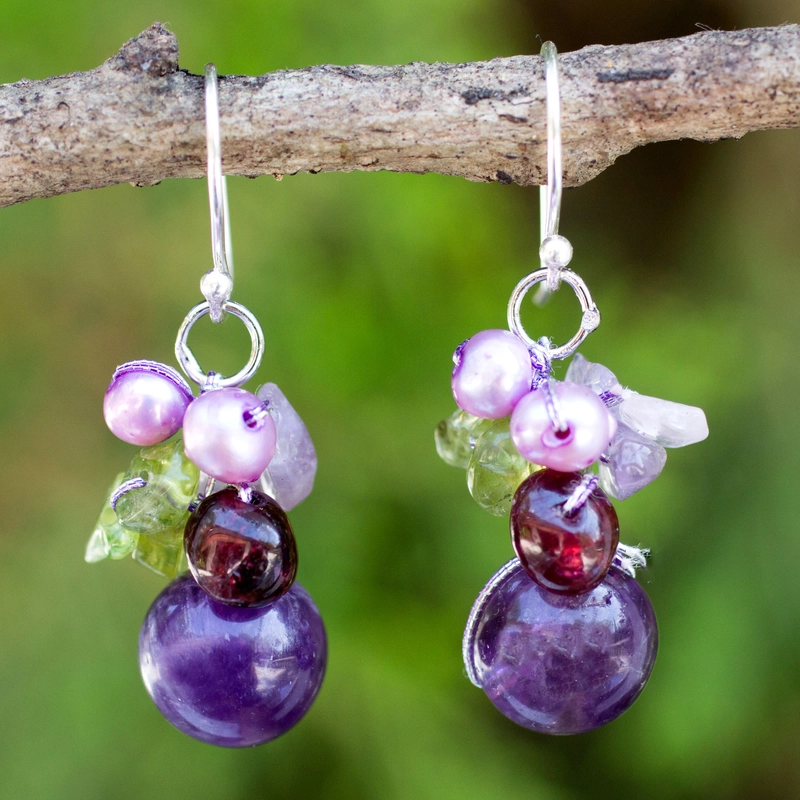 Boucles d'oreilles pendantes vintage en pierres