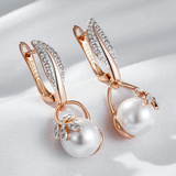 Boucles d'oreilles élégantes en perles et zircone