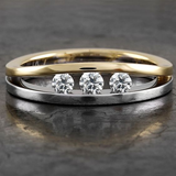 Bague vintage en or et argent avec trois zircones