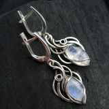 Boucles d'oreilles pendantes vintage en opale blanche