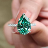 Bague vintage avec pendentif en cristal vert