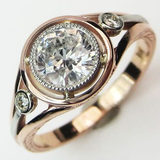 Bague vintage incrustée de cristal rond