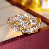 Bague vintage en or avec zircone en spirale irrégulière
