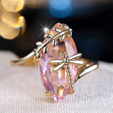 Bague vintage ovale en verre rose