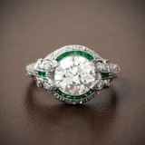 Bague vintage en verre vert et zircone blanche
