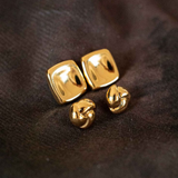 Boucles d'oreilles vintage carrées dorées