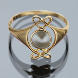 Bague vintage en or avec perle en forme de cœur