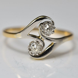 Bague vintage en or ondulé avec zircone