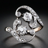 Bague vintage ondulée en zircone