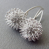 Boucles d'oreilles vintage en argent avec fleurs
