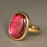 Bague vintage en or avec pierre rouge