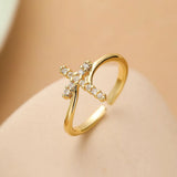 Bague ajustable avec croix en cristal doré