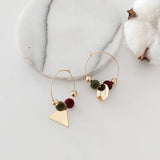 Boucles d'oreilles créoles triangle doré et perles de velours