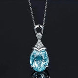 Collier vintage en argent et cristal aqua