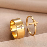 Ensemble de bagues ajustables en or avec croix assorties