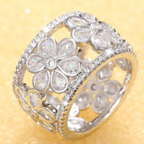 Bague vintage en argent avec pierre précieuse et fleur