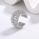 Bague ouverte argentée ronde avec perles