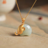 Collier pendentif éléphant fantaisie rétro en or