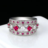 Bague cocktail vintage en zircone rose