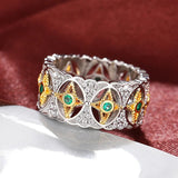Bague vintage en argent avec pierre verte et motif étoilé