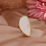 Bague ajustable vintage en or avec pierre en forme de larme