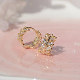 Boucles d'oreilles créoles en or et cristal brillant en forme de feuille