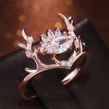 Bague marquise en or rose avec couronne en bois de cerf