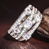 Bague vintage en argent avec cristaux en forme de vagues