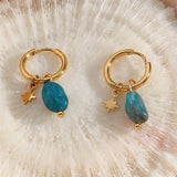 Boucles d'oreilles créoles classiques avec pendentif étoile et breloque turquoise en or