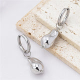 Boucles d'oreilles créoles rétro en argent lisse avec pendentifs en forme de poire