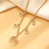 Collier avec pendentif spirale en or